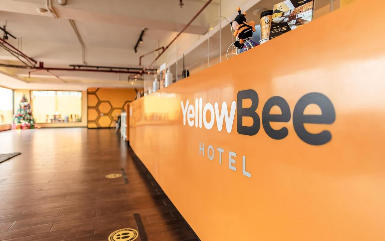 Yellow Bee Tangerang Exteriér fotografie